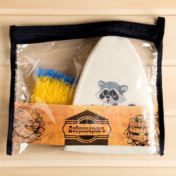 Набор для бани "Енот" в косметичке: шапка с принтом, мочалка   3878451