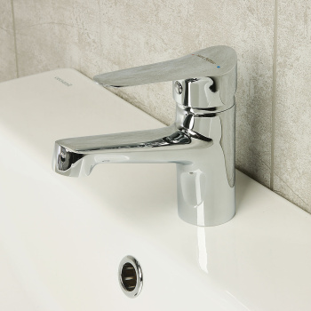 Смеситель для умывальника Hans Fetter HF0701, короткий излив, рычажный