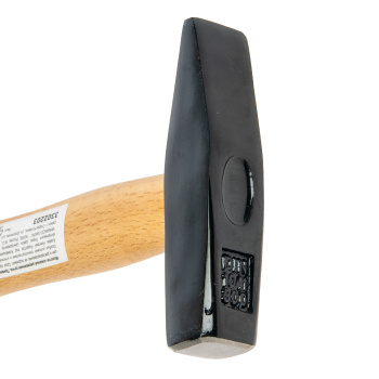 Молоток 0.3кг кованый деревян.ручка TOOLBERG (арт.3302203) *1/6/48 Молоток 0.3кг кованый деревян.ручка TOOLBERG (арт.3302203) *1/6/48