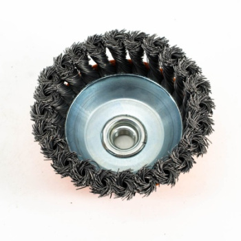 Щетка-крацовка "чаша" витая,жесткая проволока 100мм 0,5мм М14мм для УШМ арт.36200100 Bohrer *1/50