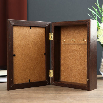 Ключница "Home черный-золото" венге 15х21 см 4920858