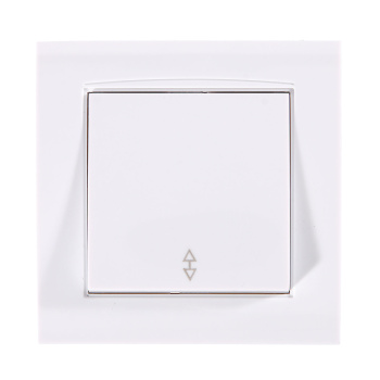 Выключатель Бриллиант СП 1кл. белый на 2 направления 10А IP20 UNIVersa 7947373