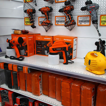 Краскопульт электрич. 800Вт 300мл/м вязк.кр 100DIN/сек сопло1,8мм бак0,8л DKSG800 HVLP DEKO*1/4