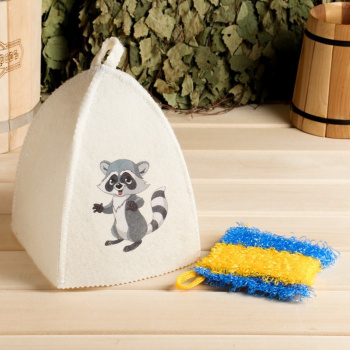 Набор для бани "Енот" в косметичке: шапка с принтом, мочалка   3878451