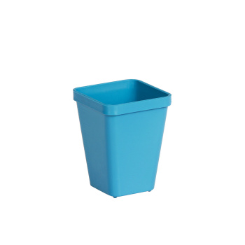 Набор для рассады пластм.:18 стаканов х 0,2л квадр. + поддон 420х220мм (Ирбит) *1