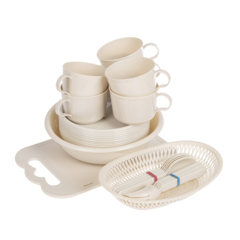 Набор посуды пластм. в контейнере 35предм./6перс. "Гурман" М3059 (ЗПИ "Альтернатива") *1/5