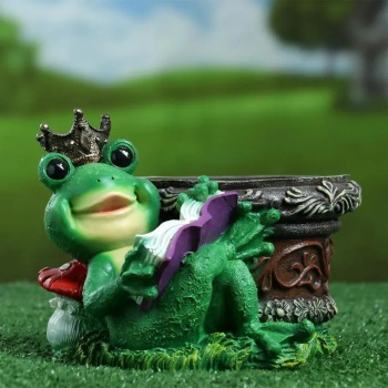 Фигурное кашпо "Лягушка царевна сидячая" 15х21см 4855587
